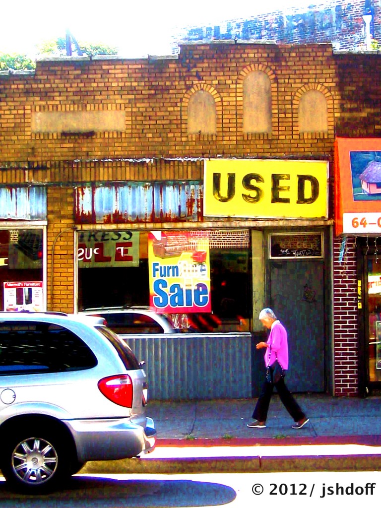 Sunday morning : Used (woodside, queens, ny)